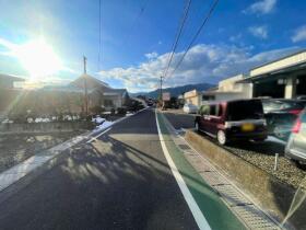 ●いなべ市大安町石榑東　建築条件なし土地