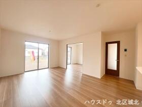 Livele Garden S北名古屋市山之腰　全1棟　新築一戸建て