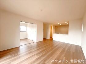 Livele Garden S北名古屋市山之腰　全1棟　新築一戸建て