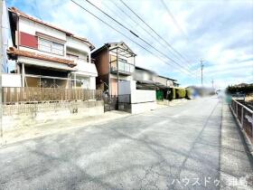 ●津島市宇治町字新堀田　中古一戸建て