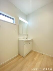 クレイドルガーデン清須市春日弐屋敷第1　全3棟　2号棟　新築一戸建て