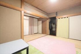 ●名古屋市中川区春田2丁目　中古一戸建て