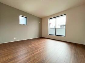 リーブルガーデン四日市市楠町北五味塚第10　全7棟　1号棟　新築一戸建て