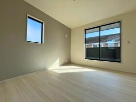 リーブルガーデン四日市市楠町北五味塚第10　全7棟　4号棟　新築一戸建て