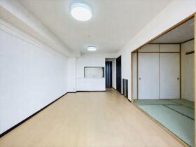 ローレルコート弥富東