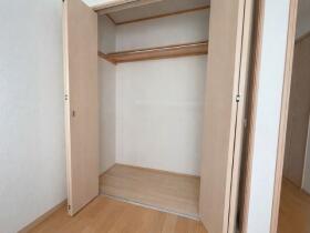 ●四日市市小林町　中古一戸建て