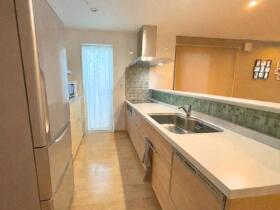 ●四日市市小林町　中古一戸建て