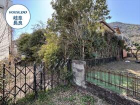 ●岐阜市岩田西1丁目　中古一戸建て