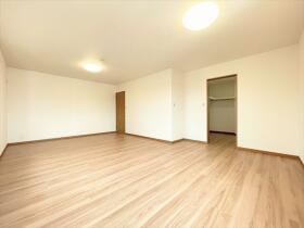 名古屋市中川区服部2丁目　中古一戸建て