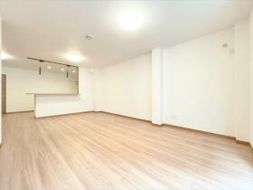 名古屋市中川区服部2丁目　中古一戸建て