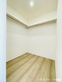 ダイマルタウン一宮市西五城4　全3棟　C号棟　新築一戸建て