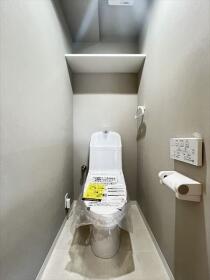 サーラ・グリーン惟信町