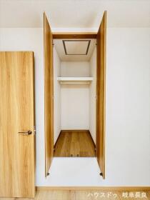 岐阜市岩井　中古一戸建て