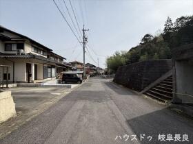 岐阜市岩井　中古一戸建て