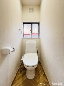 岐阜市岩井　中古一戸建て