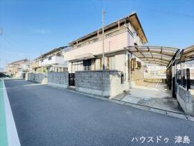 ※●愛西市須依町庄屋敷　中古一戸建て