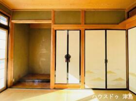 ※●愛西市須依町庄屋敷　中古一戸建て