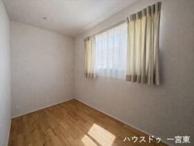 一宮市千秋町加納馬場字梅塚　中古一戸建て