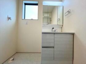 リーブルガーデン菰野町小島第2　全1棟　新築一戸建て