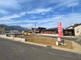 クレイドルガーデン菰野町千草　第3　全3棟　2号棟　新築一戸建て