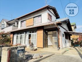 ●岐阜市大洞柏台5丁目　中古一戸建て