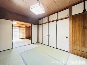 ●岐阜市大洞柏台5丁目　中古一戸建て