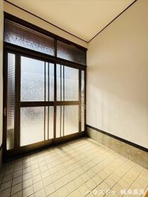 ●岐阜市大洞柏台5丁目　中古一戸建て