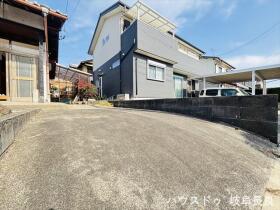 ●岐阜市大洞柏台5丁目　中古一戸建て