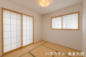 ●大治町西條城前田　中古一戸建て