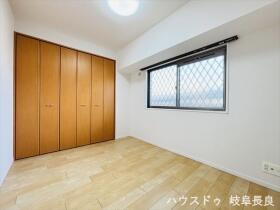 モアグレース新岐阜