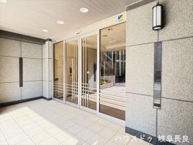 モアグレース新岐阜