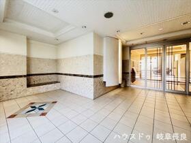 モアグレース新岐阜