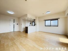 モアグレース新岐阜