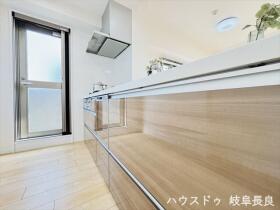 モアグレース新岐阜