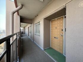 ジャルダン内田橋