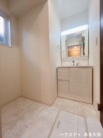 ●あま市七宝町川部山王　中古一戸建て