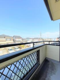 ●名古屋市中川区服部3丁目　中古一戸建て