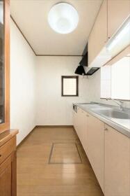 ●名古屋市中川区服部3丁目　中古一戸建て