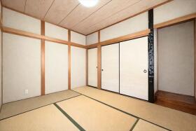 ●名古屋市中川区服部3丁目　中古一戸建て