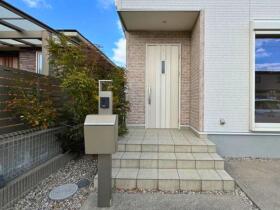 四日市市曙町　中古一戸建て