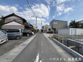 LiveleGardenS岐阜市茶所駅　全1棟　1号棟　新築一戸建て