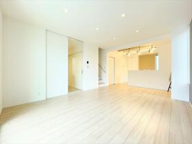 名古屋市港区東茶屋2丁目　全1棟　C号棟　新築一戸建て