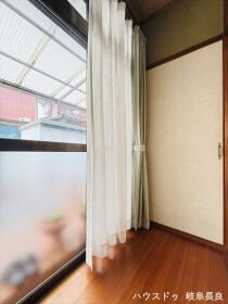 ●岐阜市西改田字若宮　中古一戸建て