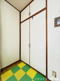 ●岐阜市西改田字若宮　中古一戸建て