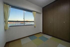 ●リリーハイツ港