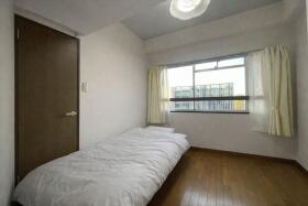 ●リリーハイツ港