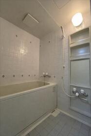 ●リリーハイツ港