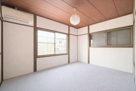 ●知多郡武豊町字桜ケ丘4丁目　中古一戸建て