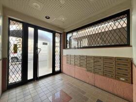 ●ロイヤルコート堀木