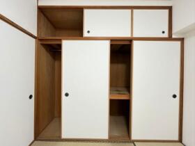 ●ロイヤルコート堀木